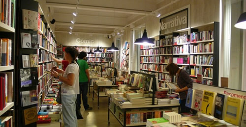 La industria editorial en España recorta la oferta de libros con respecto a 2013